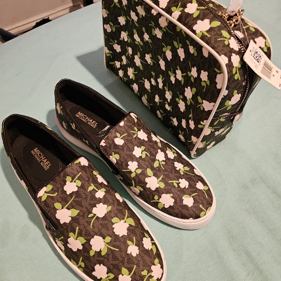 MK Set - Picture 2 of 4